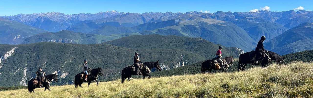 Voyage à cheval - Randonnée équestre organisée par Randocheval