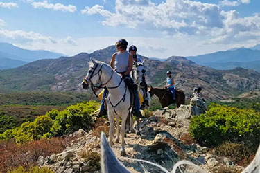 Rando &agrave; cheval en Corse