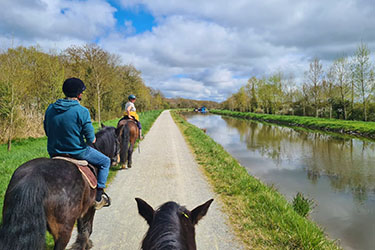 Voyage &agrave; cheval et stage linguistique - Randonn&eacute;e &eacute;questre organis&eacute;e par Randocheval