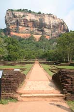 Le rocher de Sigiriya au Sri Lanka - Randocheval