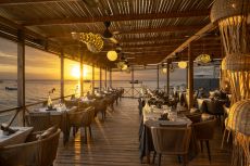 restaurant terrasse vue ocean coucher de soleil de charme zanzibar tanzanie