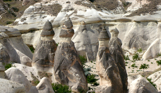 Paysages superbes de Cappadoce, à découvrir pour les non cavaliers au départ de l'hôtel de notre randonnée "Cappadoce de Charme" - Rando Cheval / Absolu Voyage